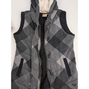 Roxy Womens Buffalo Plaid Hooded Puffer Vest Gray Black Toggle Zip Front Medium